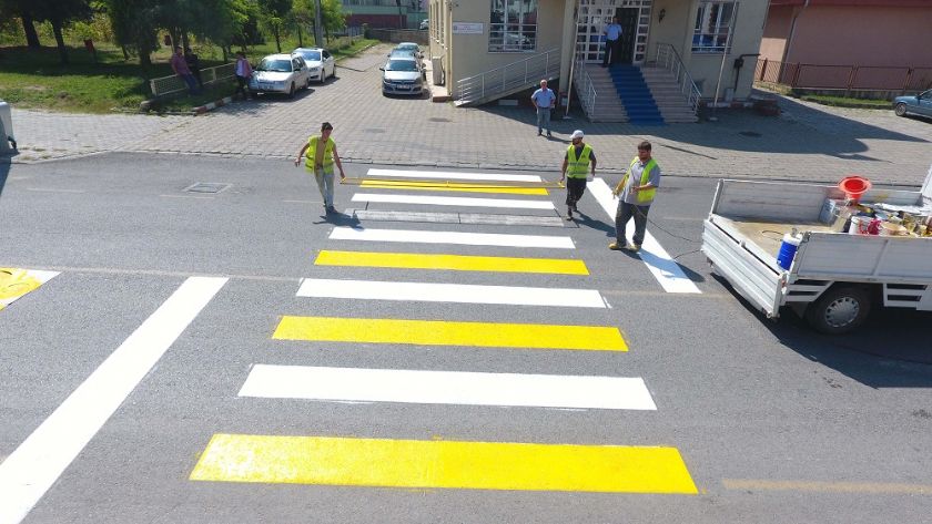 Garaj Çizgilerinde Estetik Ve Güvenlik Bir Arada İzmir Boyacı